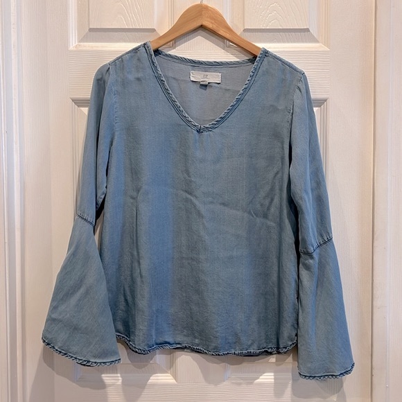 THREAD & SUPPLY Chambray Denim Bell Sleeve Top - Picture 9 of 9